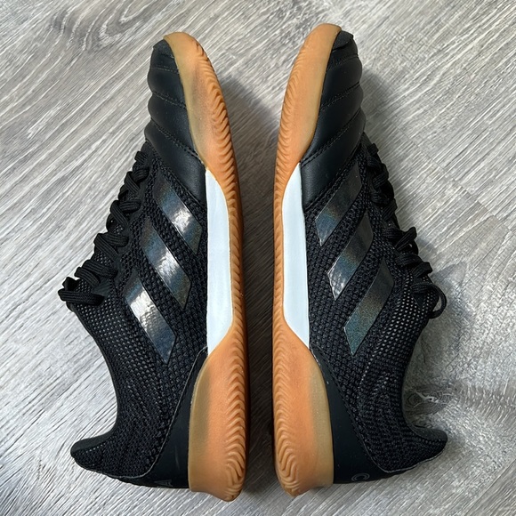*LIKE NEW* Adidas Copa 19.3 Indoor - Picture 5 of 9